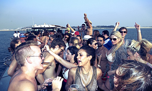 Dubai Boat Party 